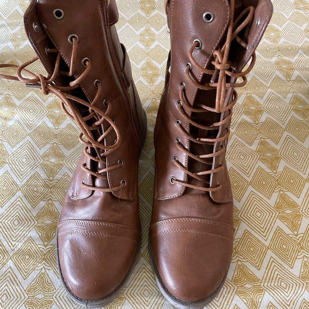 Brown lace up boot